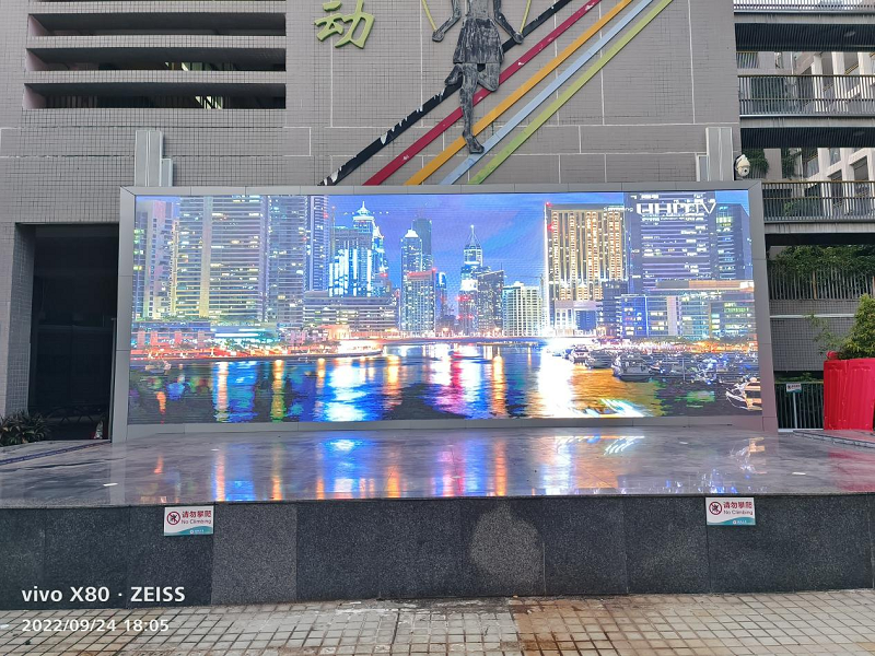 LED顯示屏COB和SMD封裝有什么區(qū)別？